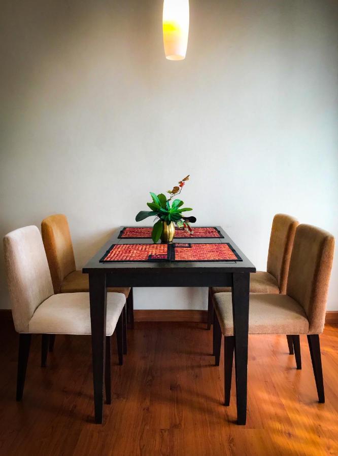 Siam Bright Suite Бангкок Экстерьер фото
